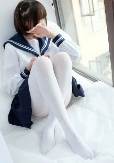 杨慕被多人强奸视频_720手机免费观看完整