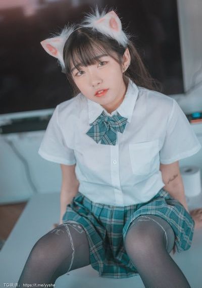 女性私处蹲下拍照有疙瘩图片_720在线视频观看